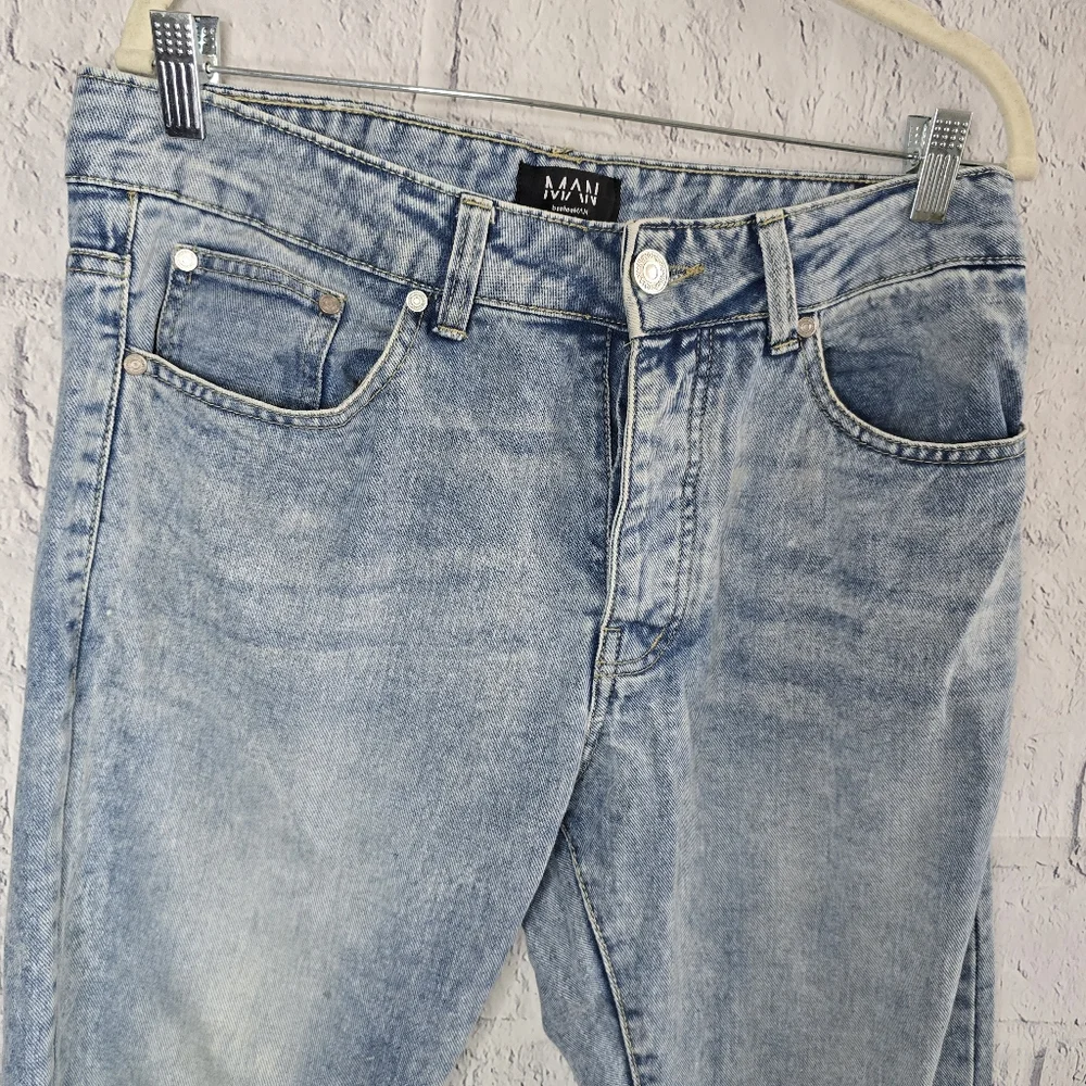 BoohooMAN Light Wash Straight Leg Button Fly Rigid Jeans 32 Long